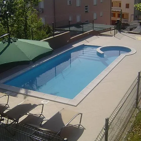 In With Sea View, Balcony, Air Conditioning, Wifi 4623-4 Apartment