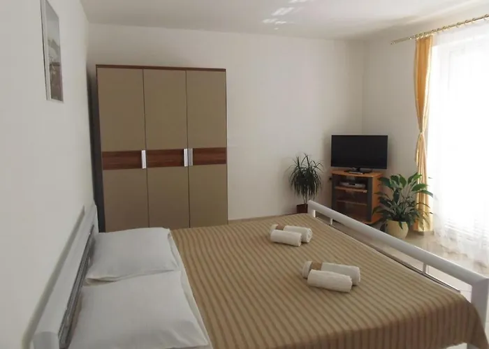 In With Sea View, Balcony, Air Conditioning, Wifi 4623-4