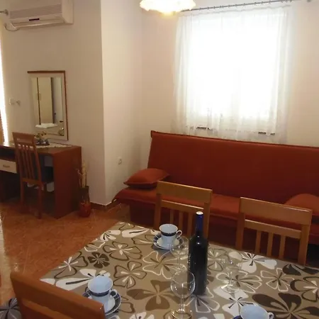 In With Sea View, Balcony, Air Conditioning, Wifi 4623-4