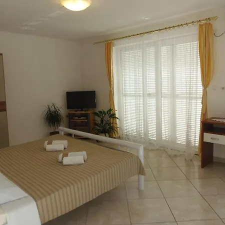 In With Sea View, Balcony, Air Conditioning, Wifi 4623-4